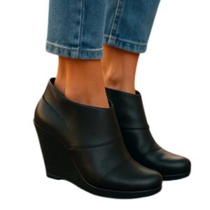 BIVIEL Wedge Booties Black Almond Toe Cuff Leather Textured Rubber Sole Size 37